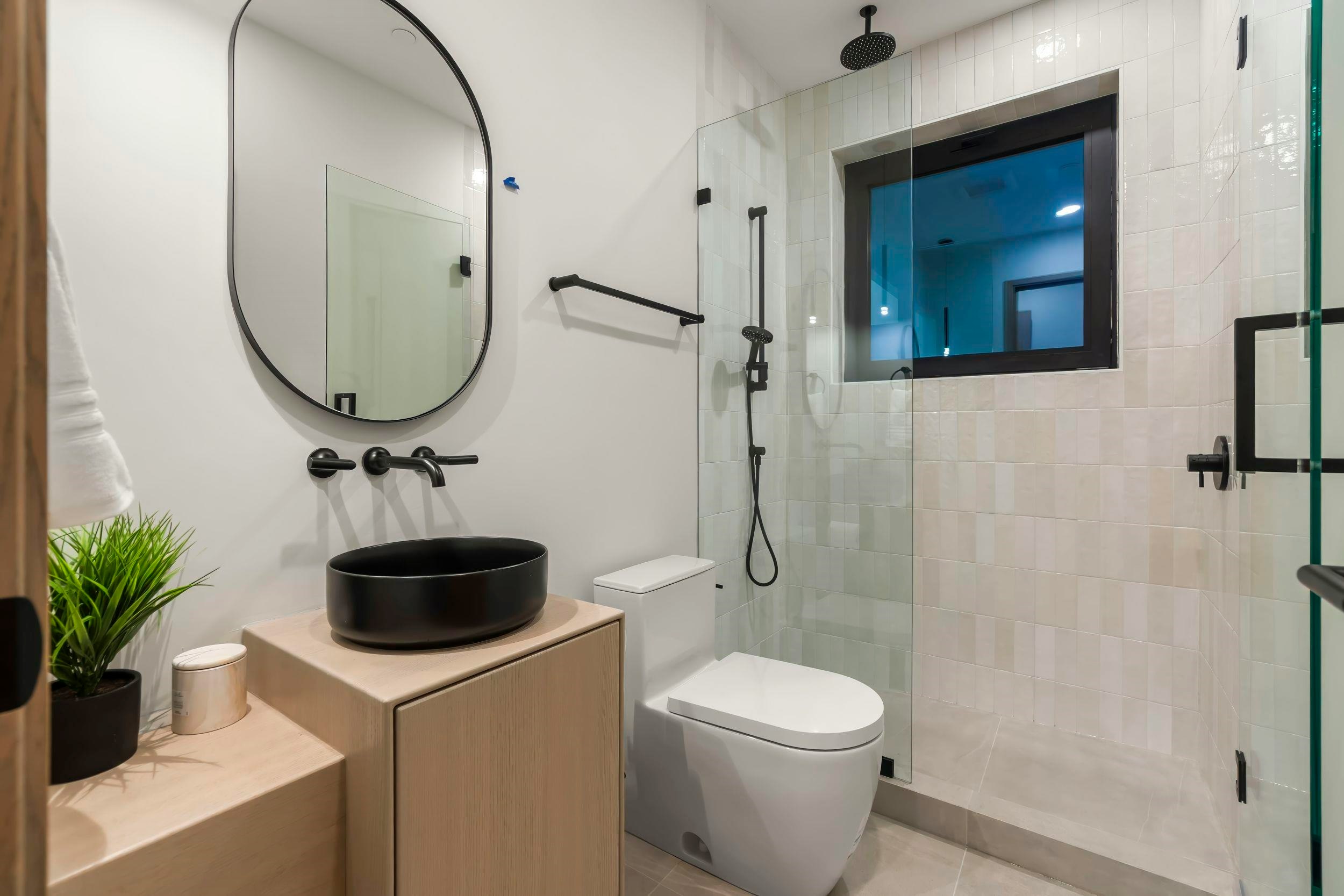 1066 Fulton Avenue, West Vancouver, BC, V7T 1N2 - 33