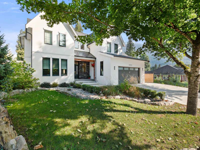 10292 Royalwood Boulevard - 2