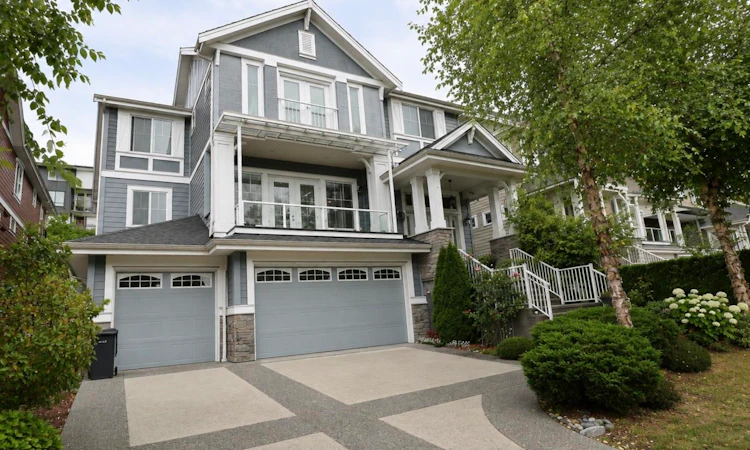 3513 Hadley Wood