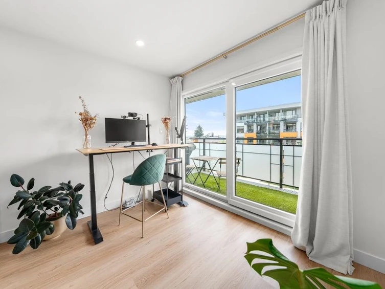 312-360 E 2nd Street, North Vancouver, BC, V7L 4N6 - 7