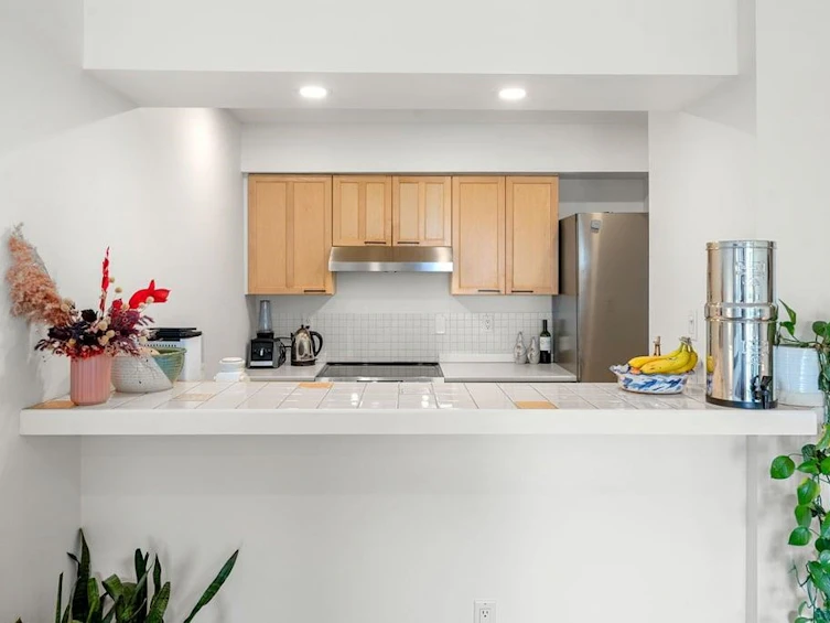 312-360 E 2nd Street, North Vancouver, BC, V7L 4N6 - 10