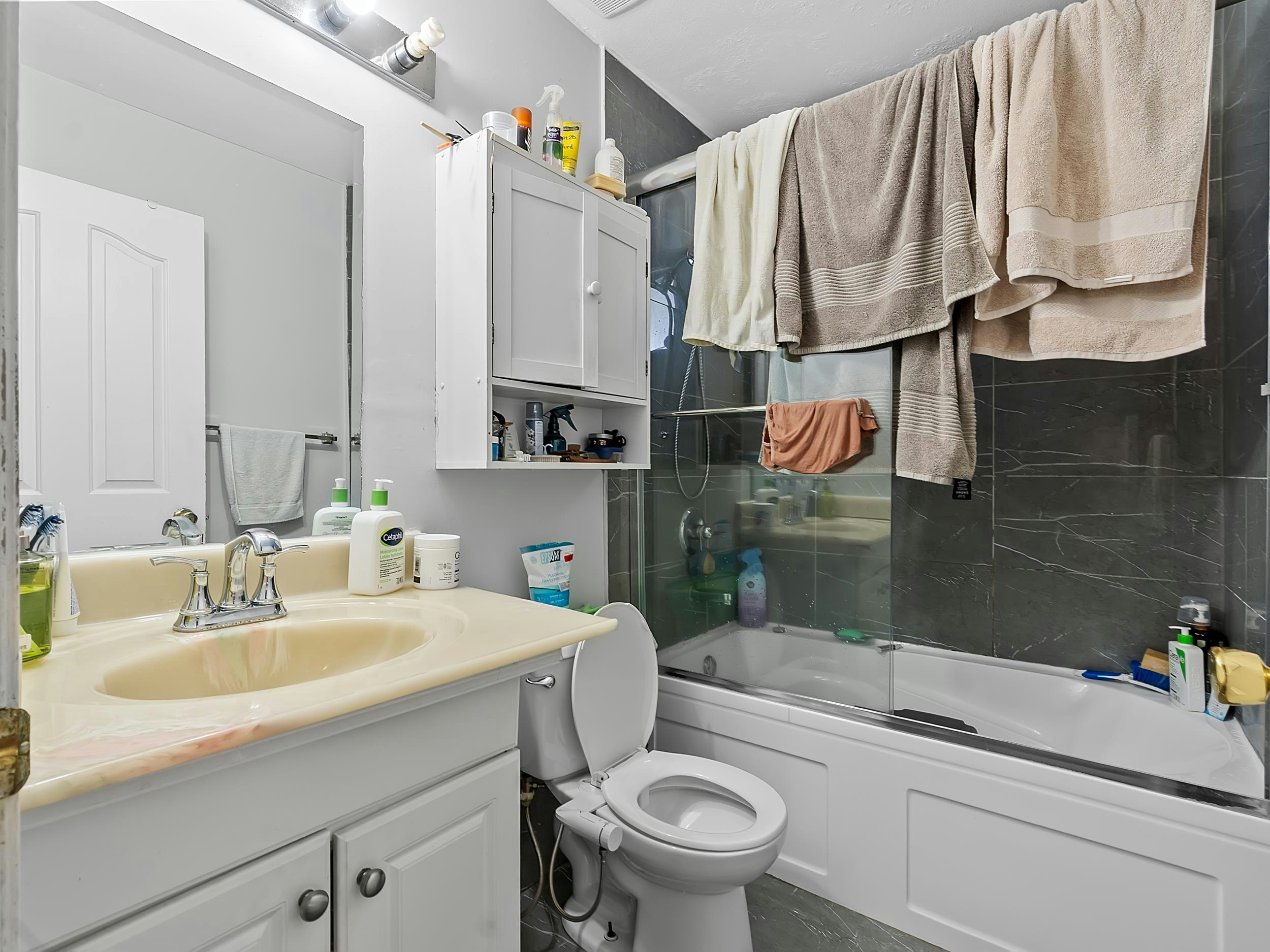 3542 Galiano Drive, Abbotsford, BC, V2T 5R6 - 30