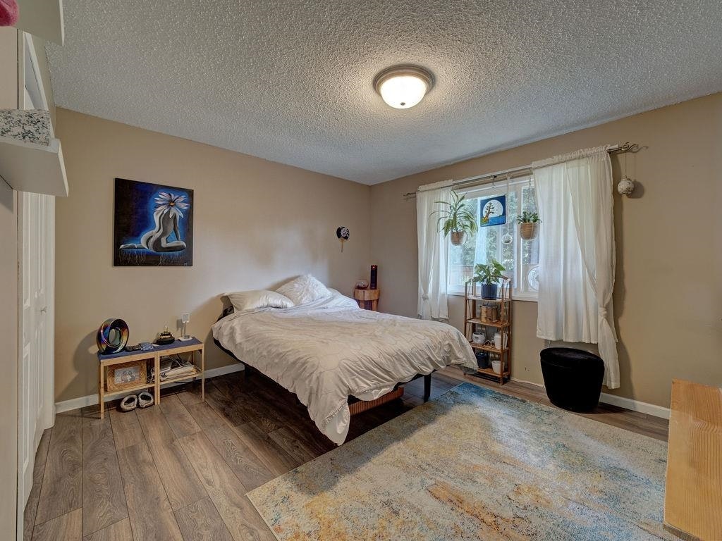 3367 Richards Road, Roberts Creek, BC, V0N 2W2 - 10
