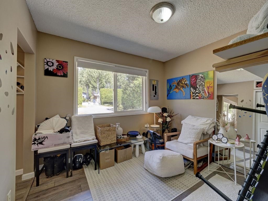 3367 Richards Road, Roberts Creek, BC, V0N 2W2 - 11