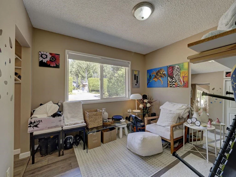 3367 Richards Road, Roberts Creek, BC, V0N 2W2 - 11