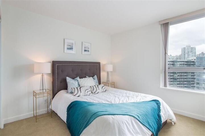 2301-918 Cooperage Way, Vancouver, BC, V6B 0A7 - 5