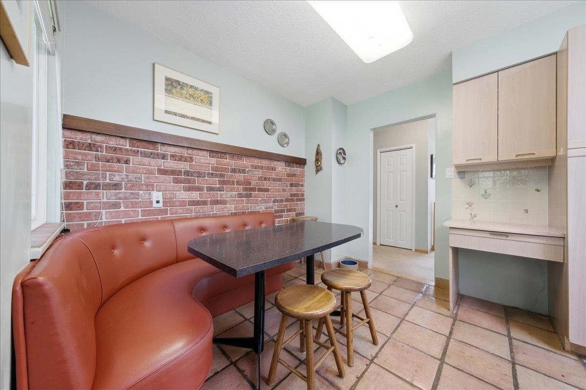 1388 Cambridge Drive, Coquitlam, BC, V3J 2P7 - 23
