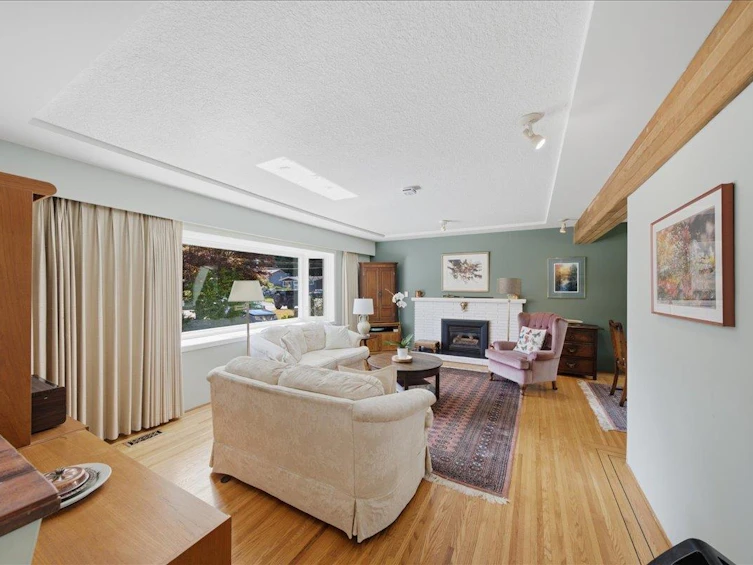 1388 Cambridge Drive, Coquitlam, BC, V3J 2P7 - 14