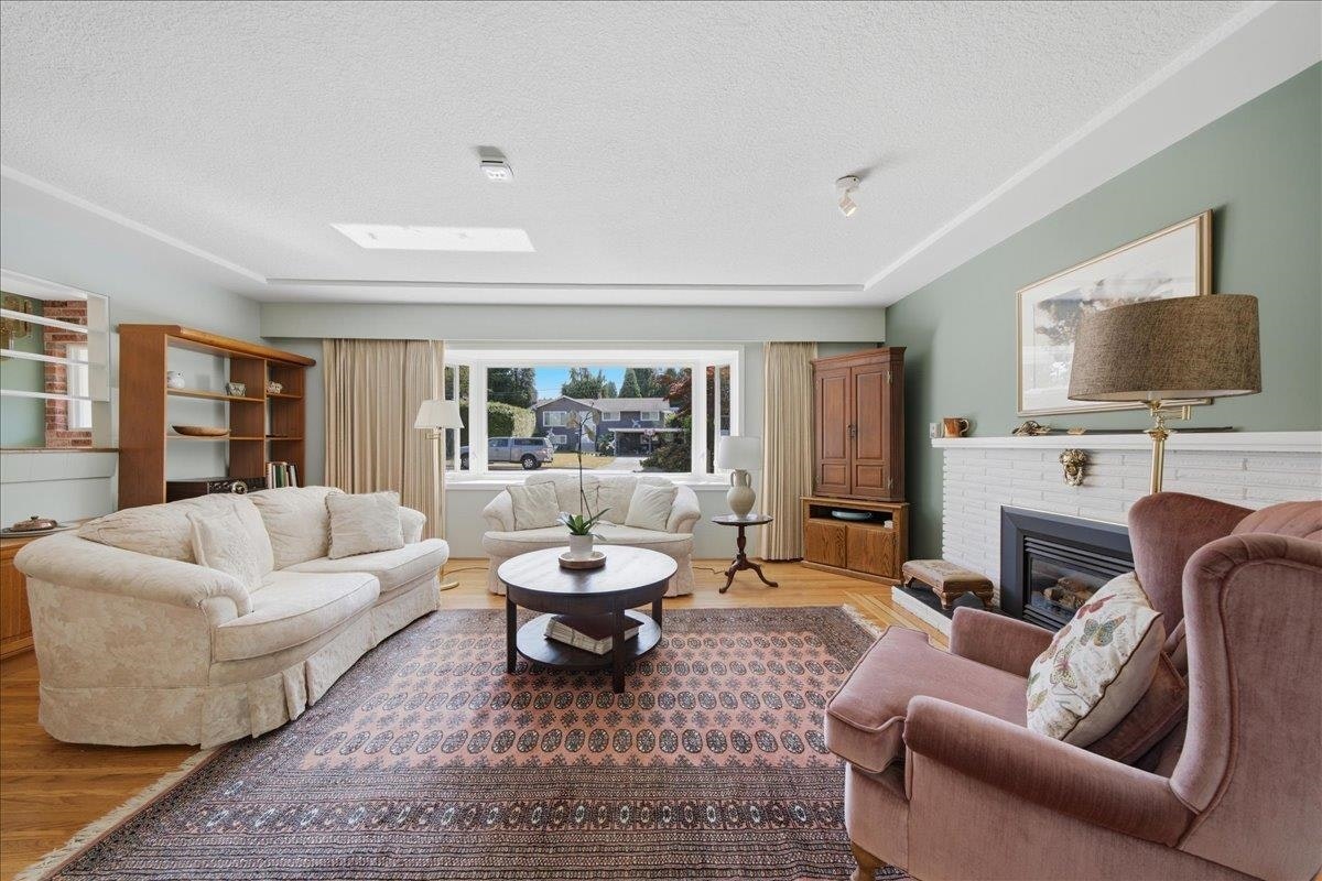 1388 Cambridge Drive, Coquitlam, BC, V3J 2P7 - 15