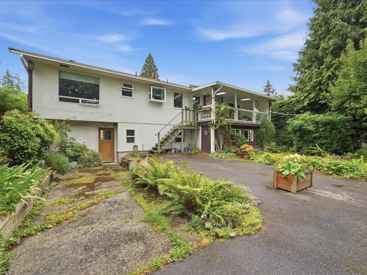 1388 Cambridge Drive, Coquitlam, BC, V3J 2P7 - 5