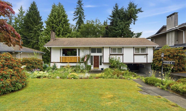 1388 Cambridge Drive