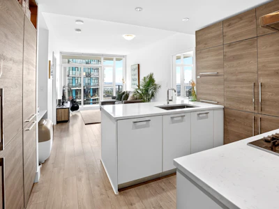 2906-7358 Edmonds Street - 4