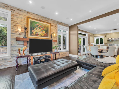 3098 162a Street - 2