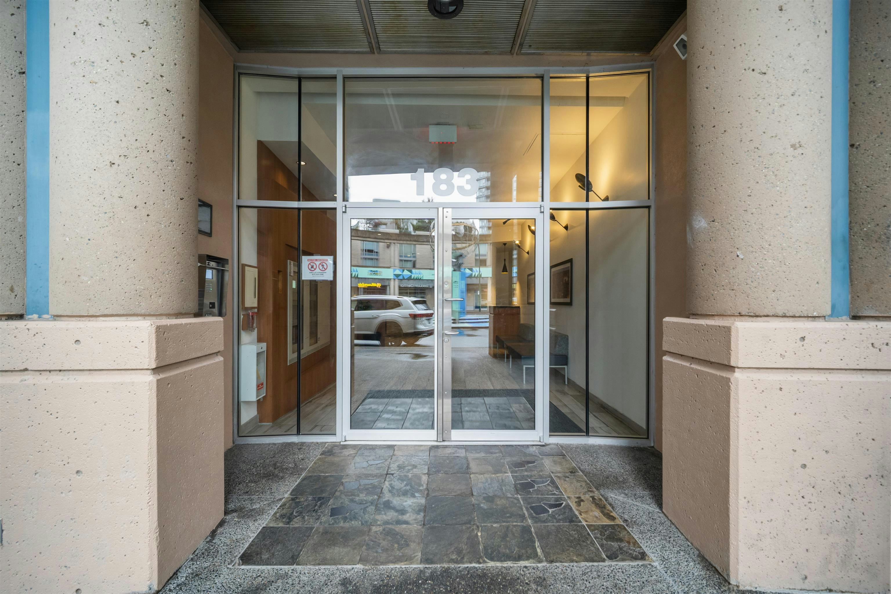 2204-183 Keefer Place, Vancouver, BC, V6B 6B9 - 23