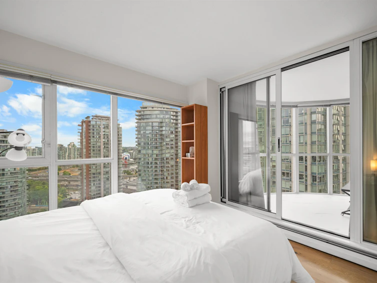 2204-183 Keefer Place, Vancouver, BC, V6B 6B9 - 10