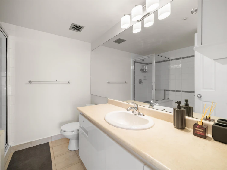 2204-183 Keefer Place, Vancouver, BC, V6B 6B9 - 15