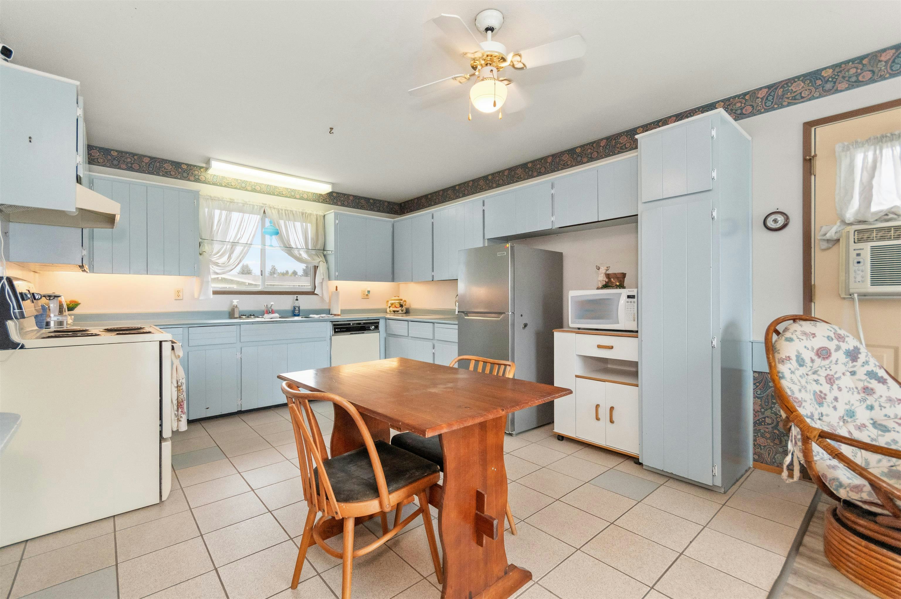 46413 Dinah Avenue, Chilliwack, BC, V2P 7E2 - 32