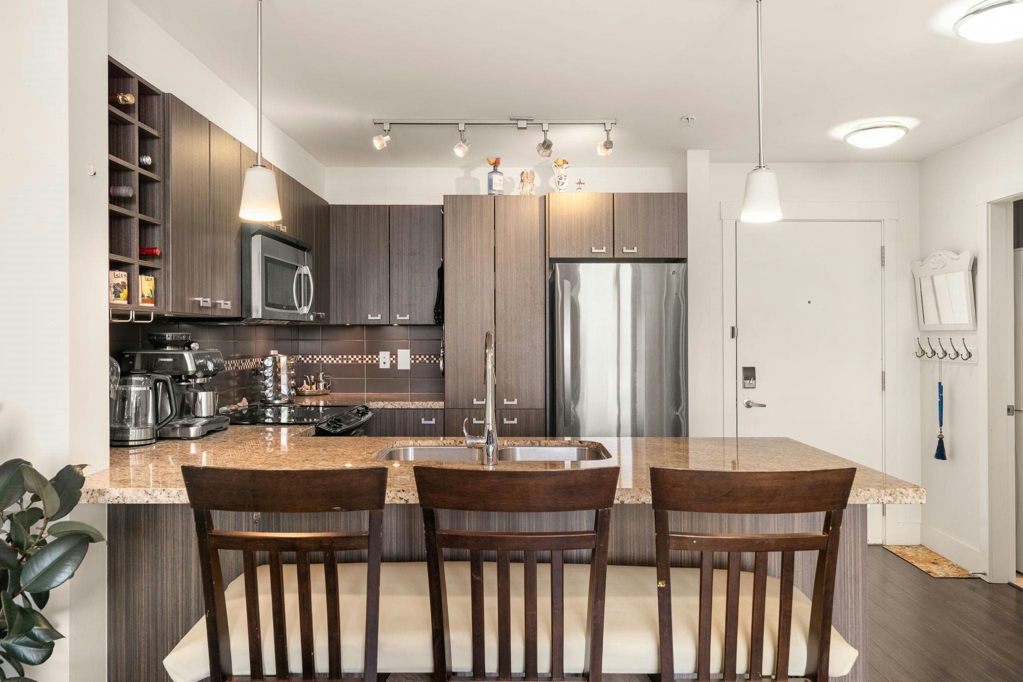 302-709 12th Street, New Westminster, BC, V3M 4J7 - 10