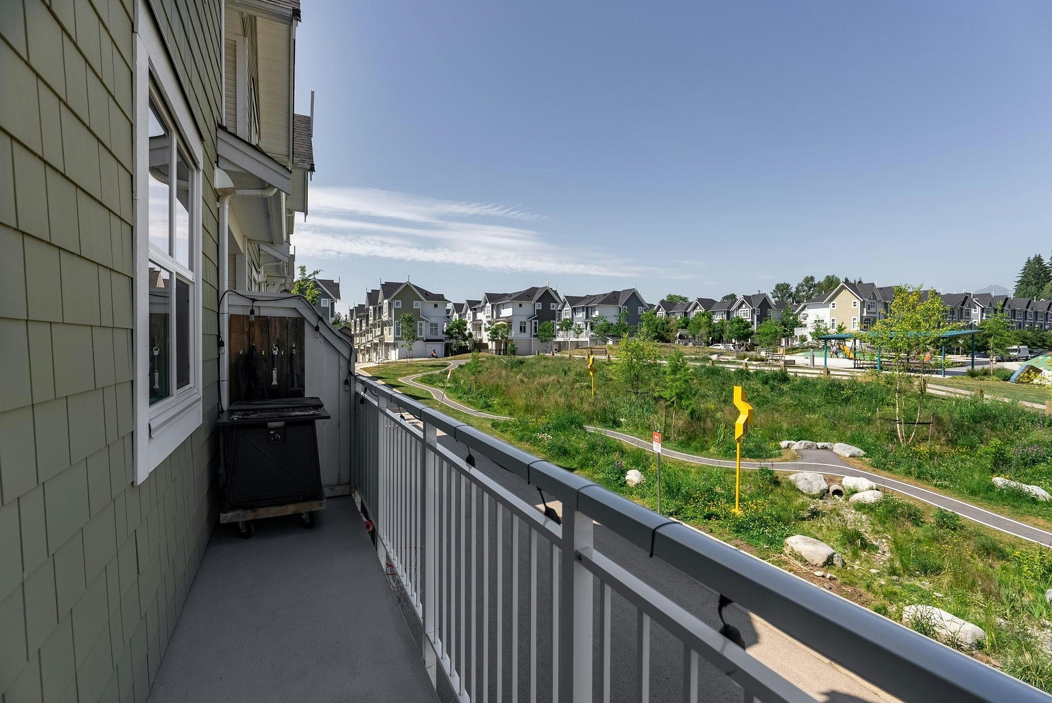 2104-11295 Pazarena Place, Maple Ridge, BC, V2X 4K9 - 12