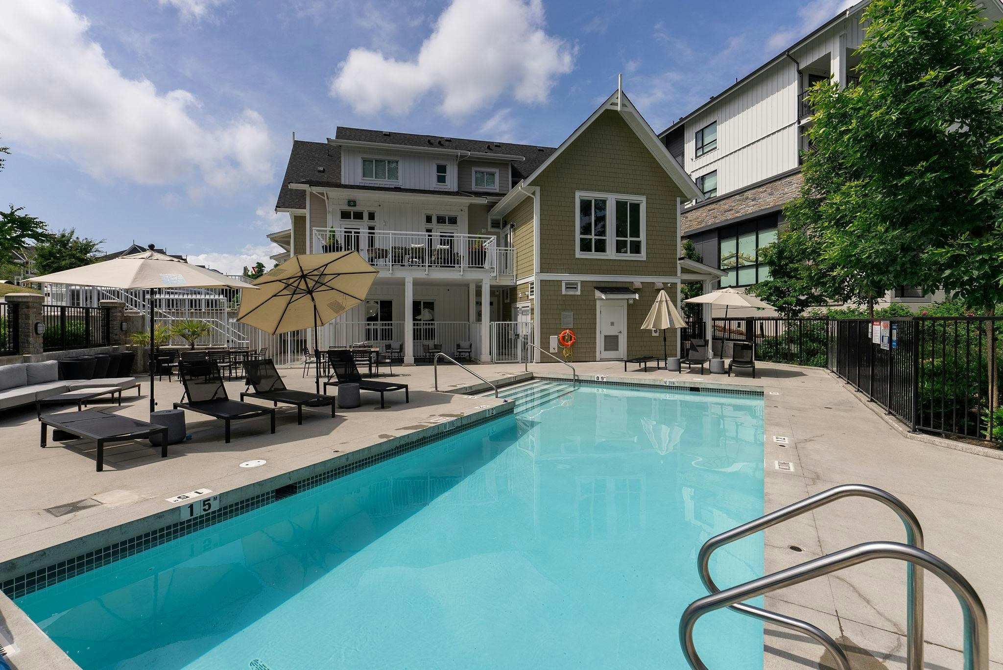 2104-11295 Pazarena Place, Maple Ridge, BC, V2X 4K9 - 22