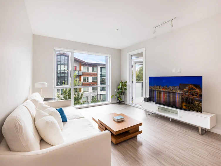 302-2651 Library Lane, North Vancouver, BC, V7J 0C1 - 8