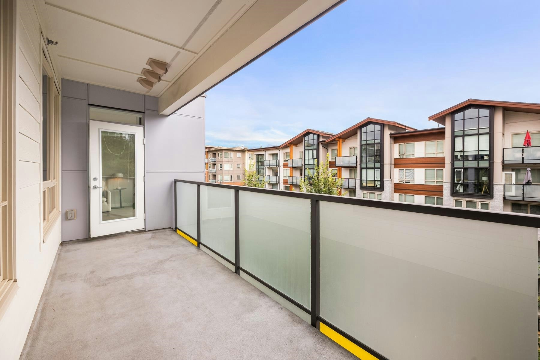 302-2651 Library Lane, North Vancouver, BC, V7J 0C1 - 21