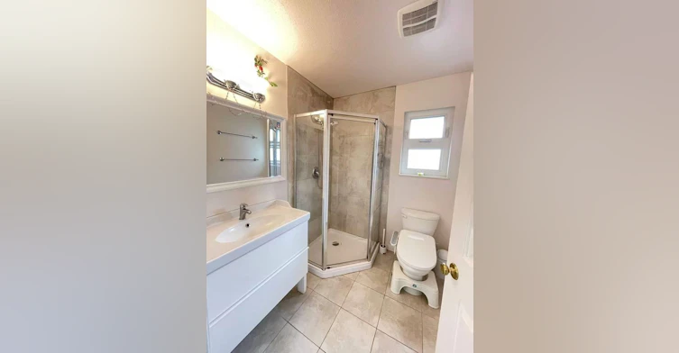 2900 Burton, Coquitlam, BC, V3C 5B3 - 13