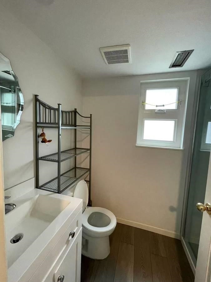 2900 Burton, Coquitlam, BC, V3C 5B3 - 14