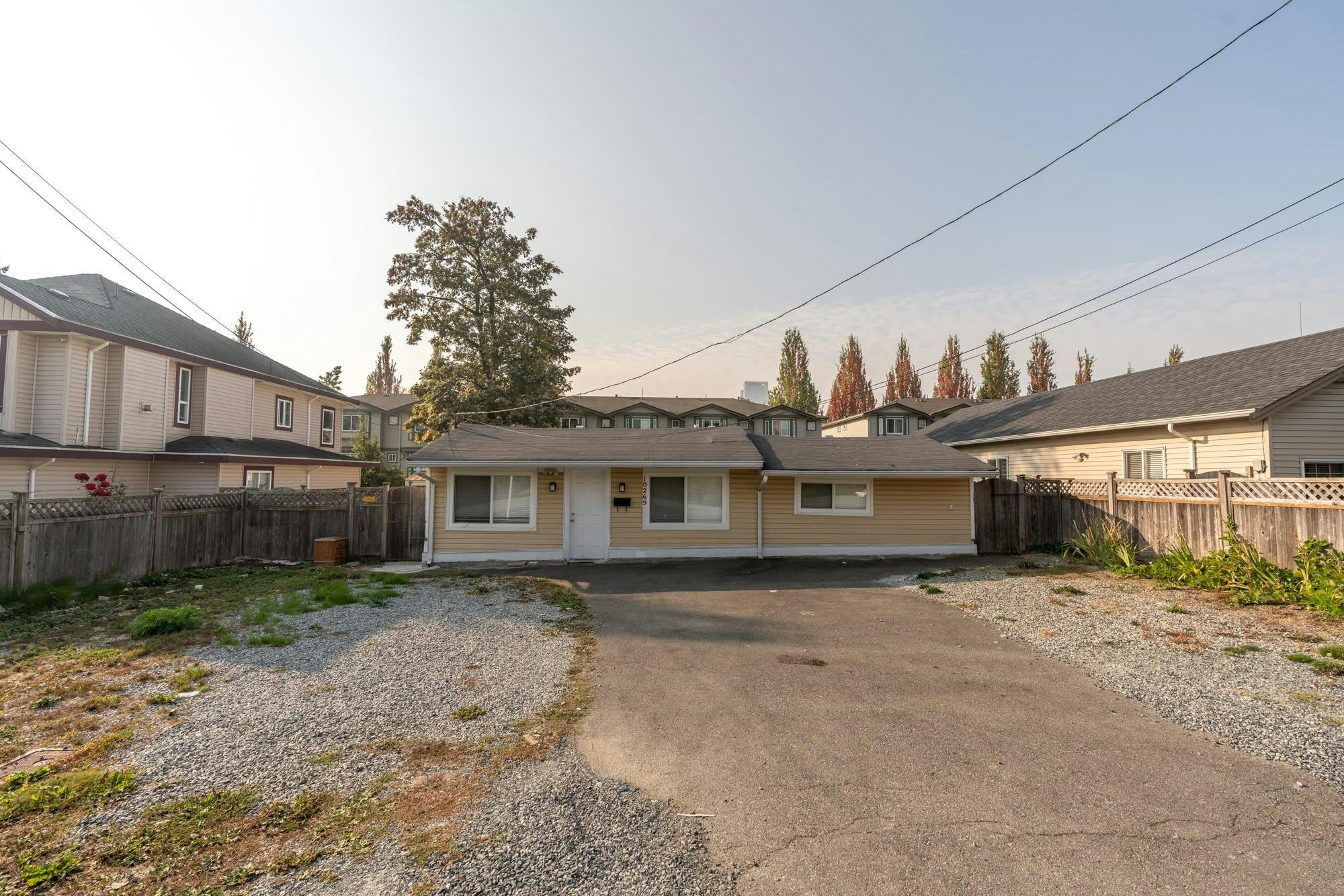 10269 139a Street, Surrey, BC, V3T 4M1
