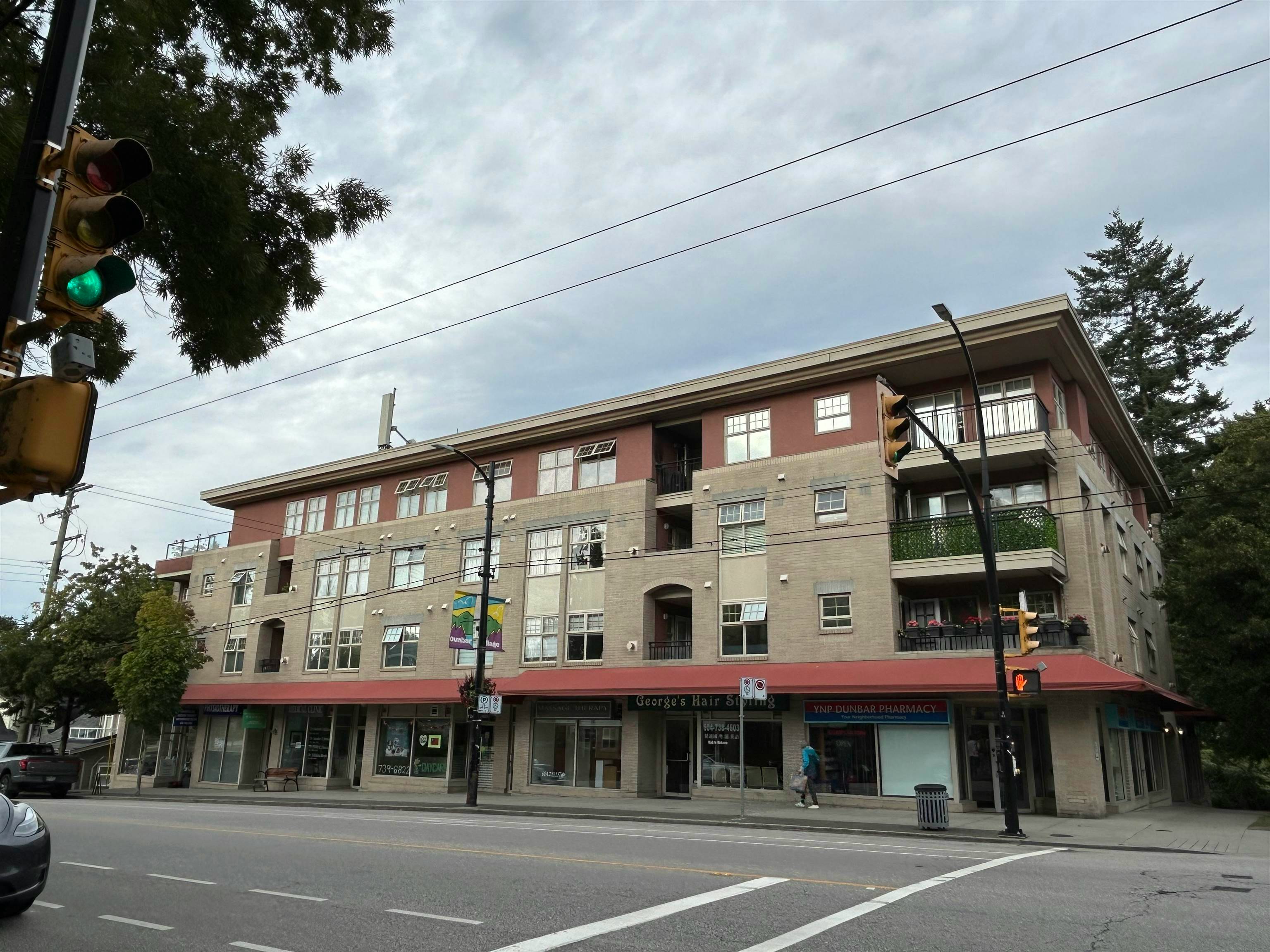 305-3595 W 26th Avenue, Vancouver, BC, V6S 1N8