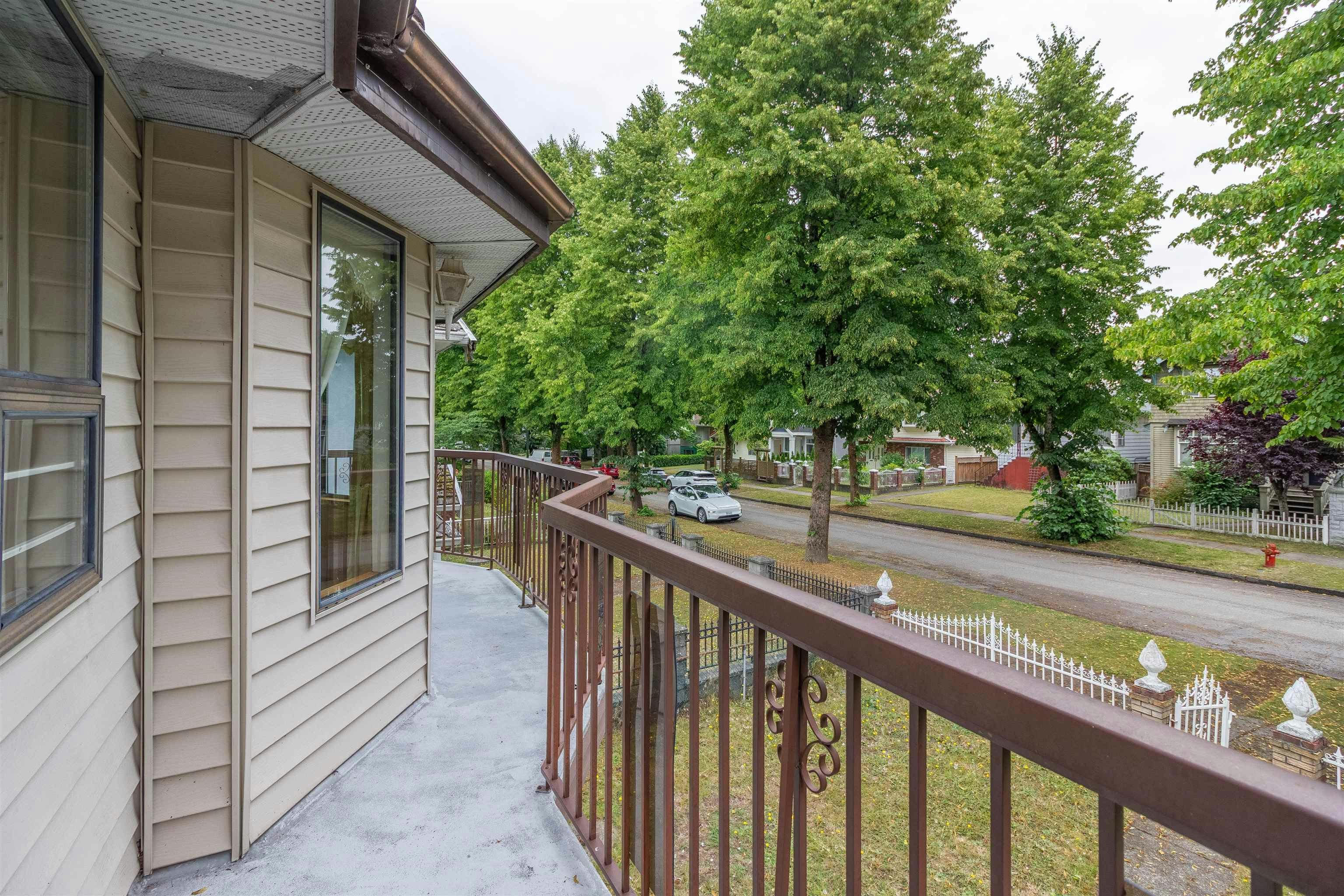4467 Perry Street, Vancouver, BC, V5N 3X6 - 16