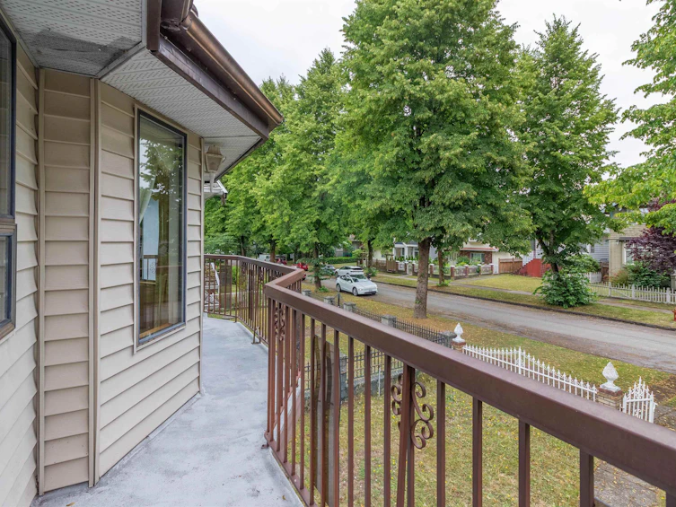 4467 Perry Street, Vancouver, BC, V5N 3X6 - 16