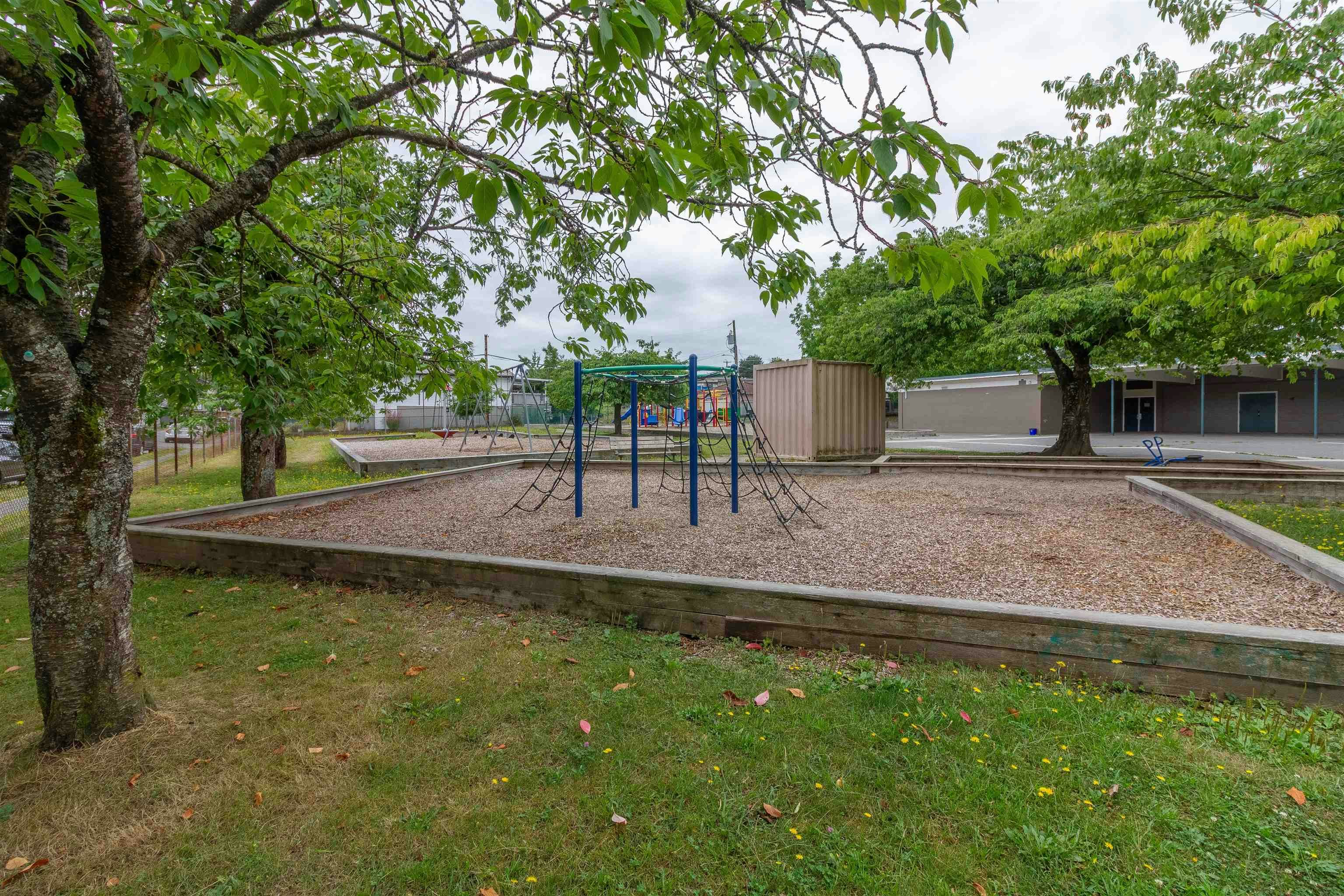 4467 Perry Street, Vancouver, BC, V5N 3X6 - 39