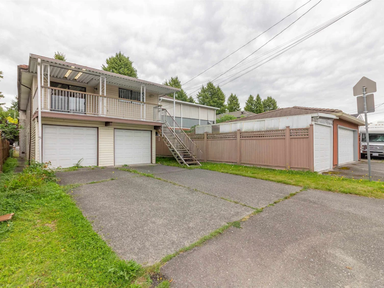 4467 Perry Street, Vancouver, BC, V5N 3X6 - 30