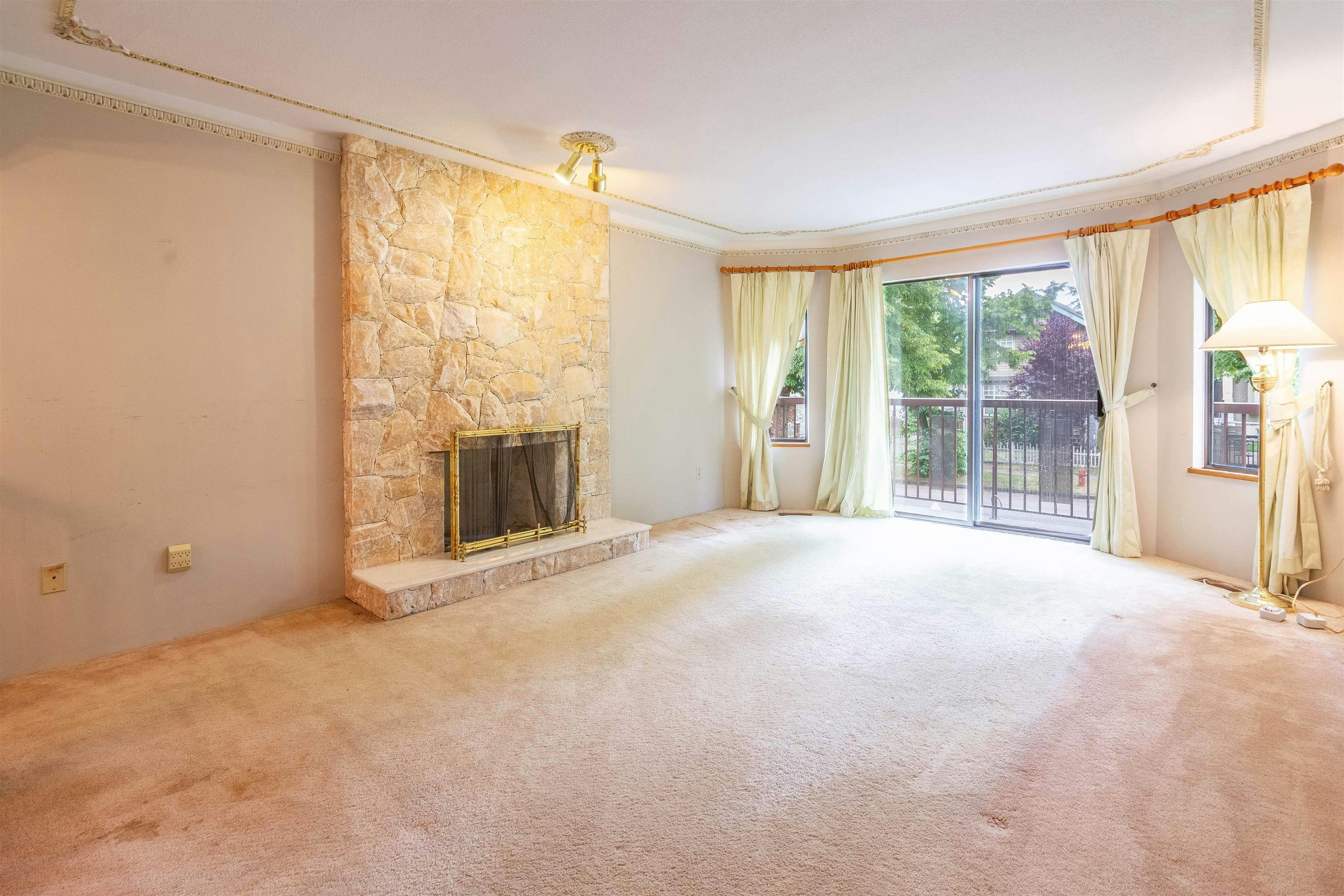 4467 Perry Street - 3