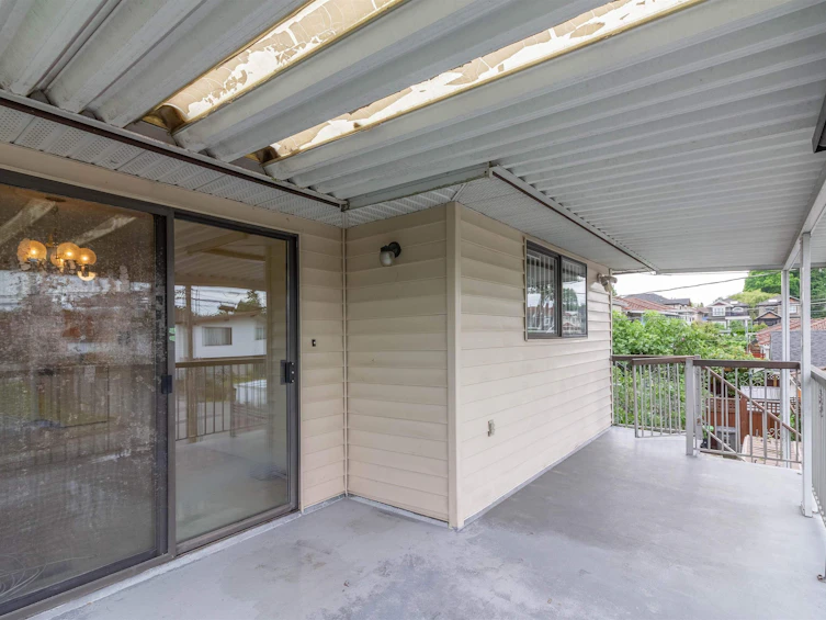 4467 Perry Street, Vancouver, BC, V5N 3X6 - 18