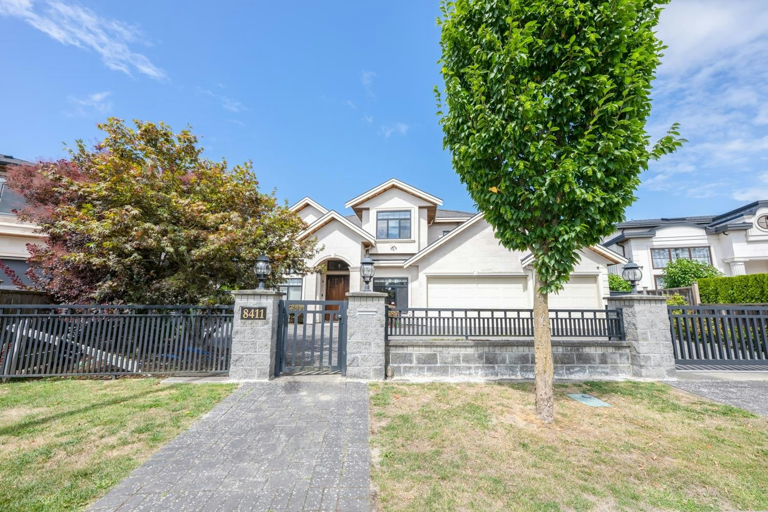 8411 Fairhurst Road, Richmond, BC, V7C 1Y7