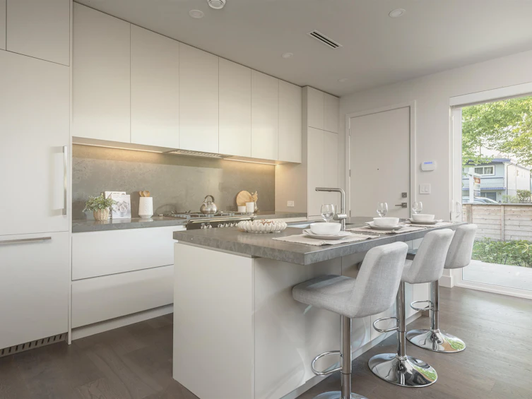 1-638 E 46th Avenue, Vancouver, BC, V5W 2A3 - 8
