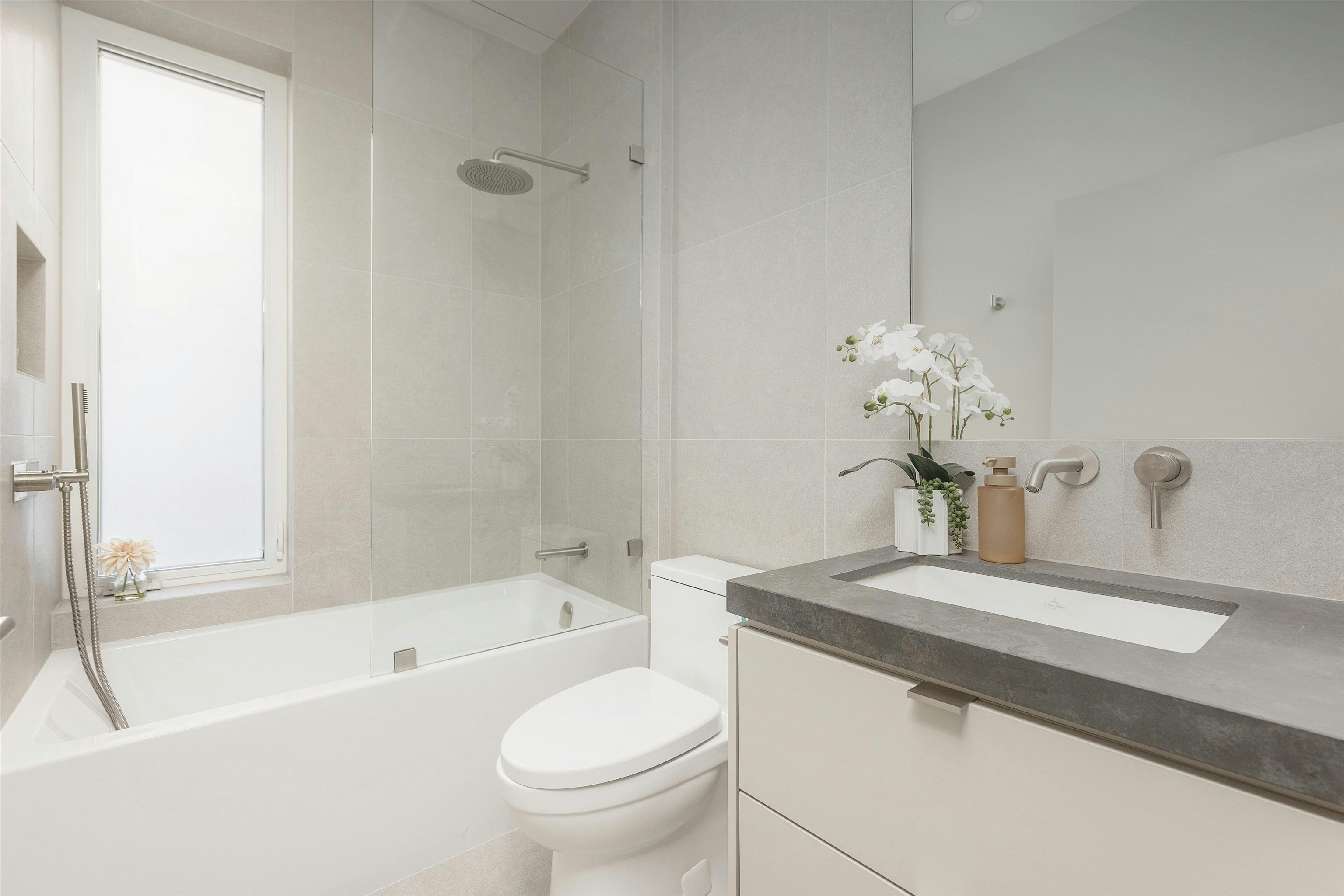 1-638 E 46th Avenue, Vancouver, BC, V5W 2A3 - 14