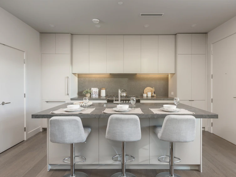 1-638 E 46th Avenue, Vancouver, BC, V5W 2A3 - 3