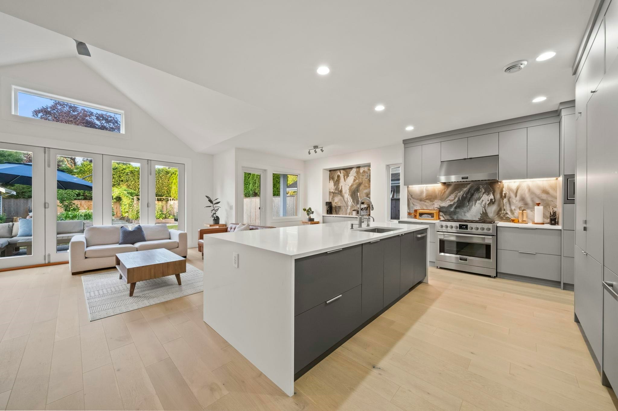 5358 Crescent Drive, Delta, BC, V4K 2C9 - 2