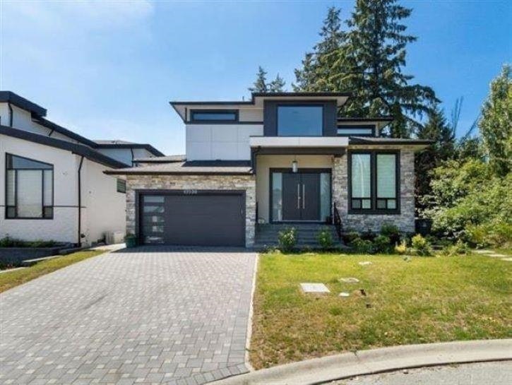 17030 79a Avenue, Surrey, BC, V4N 0C6