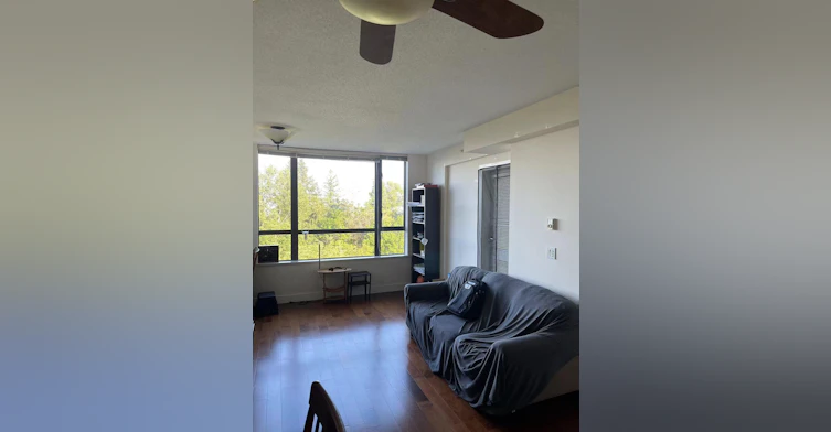 50X-9330 University Crescent, Burnaby, BC, V5A 4X9 - 3
