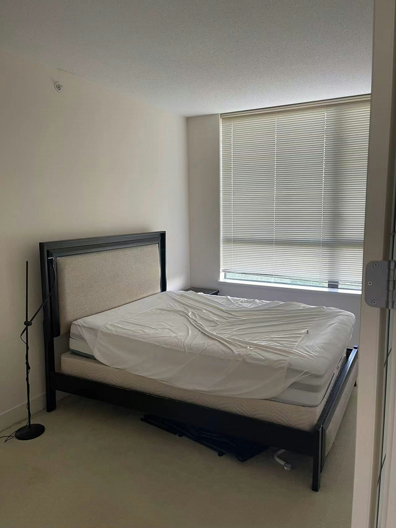 50X-9330 University Crescent, Burnaby, BC, V5A 4X9 - 10