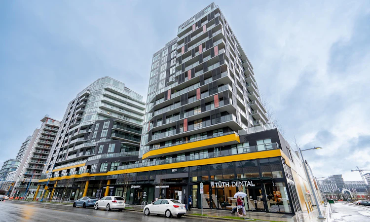 403-6633 Buswell Street