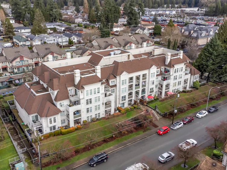 301-1655 Grant Avenue, Port Coquitlam, BC, V3B 7V1 - 2