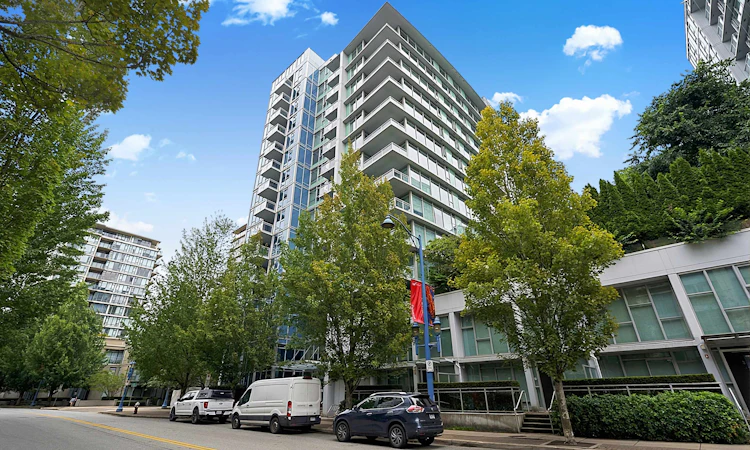 1508-5900 Alderbridge Way