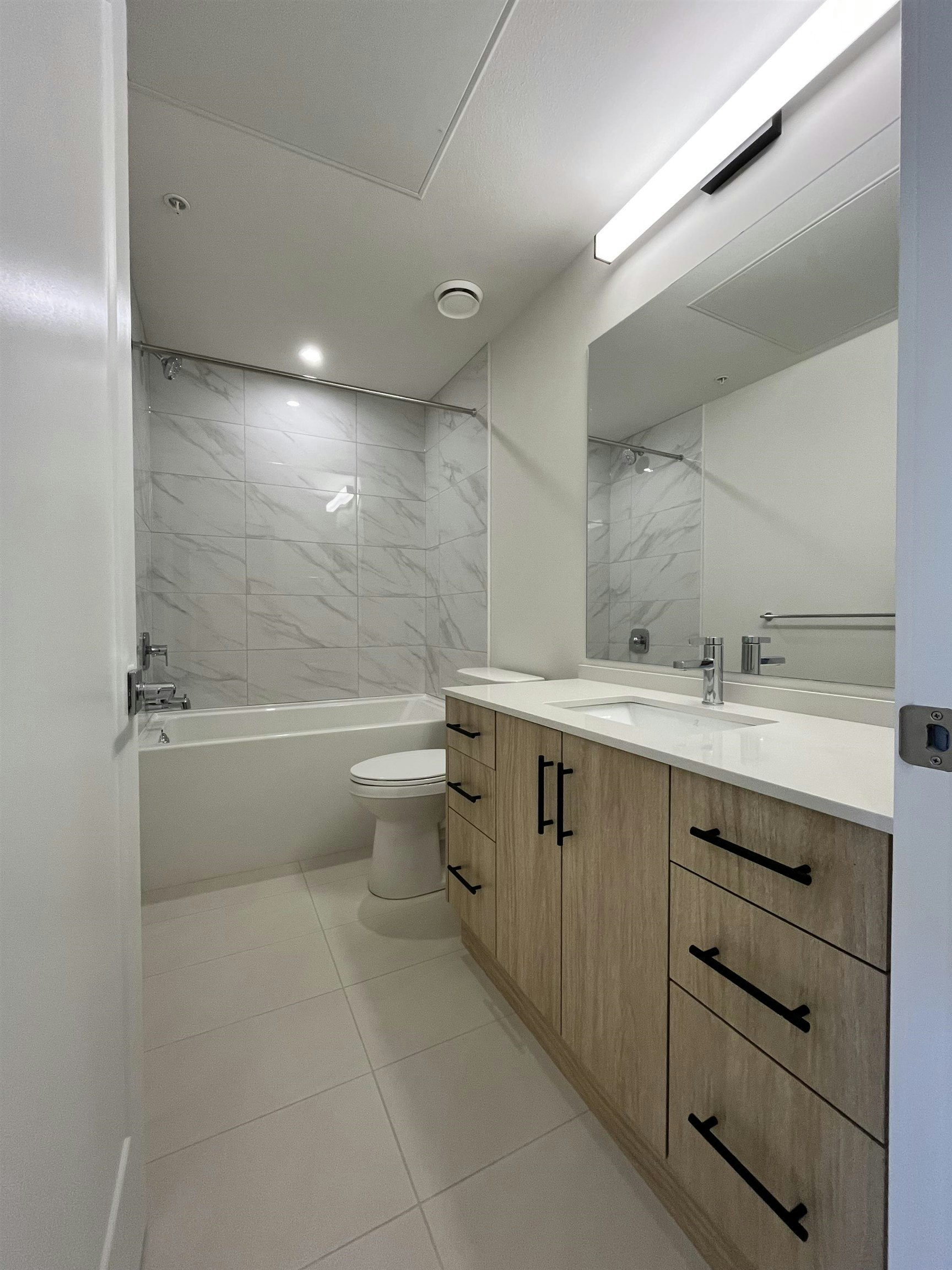 516-34395 Gladys Avenue, Abbotsford, BC, V2S 2H5 - 6