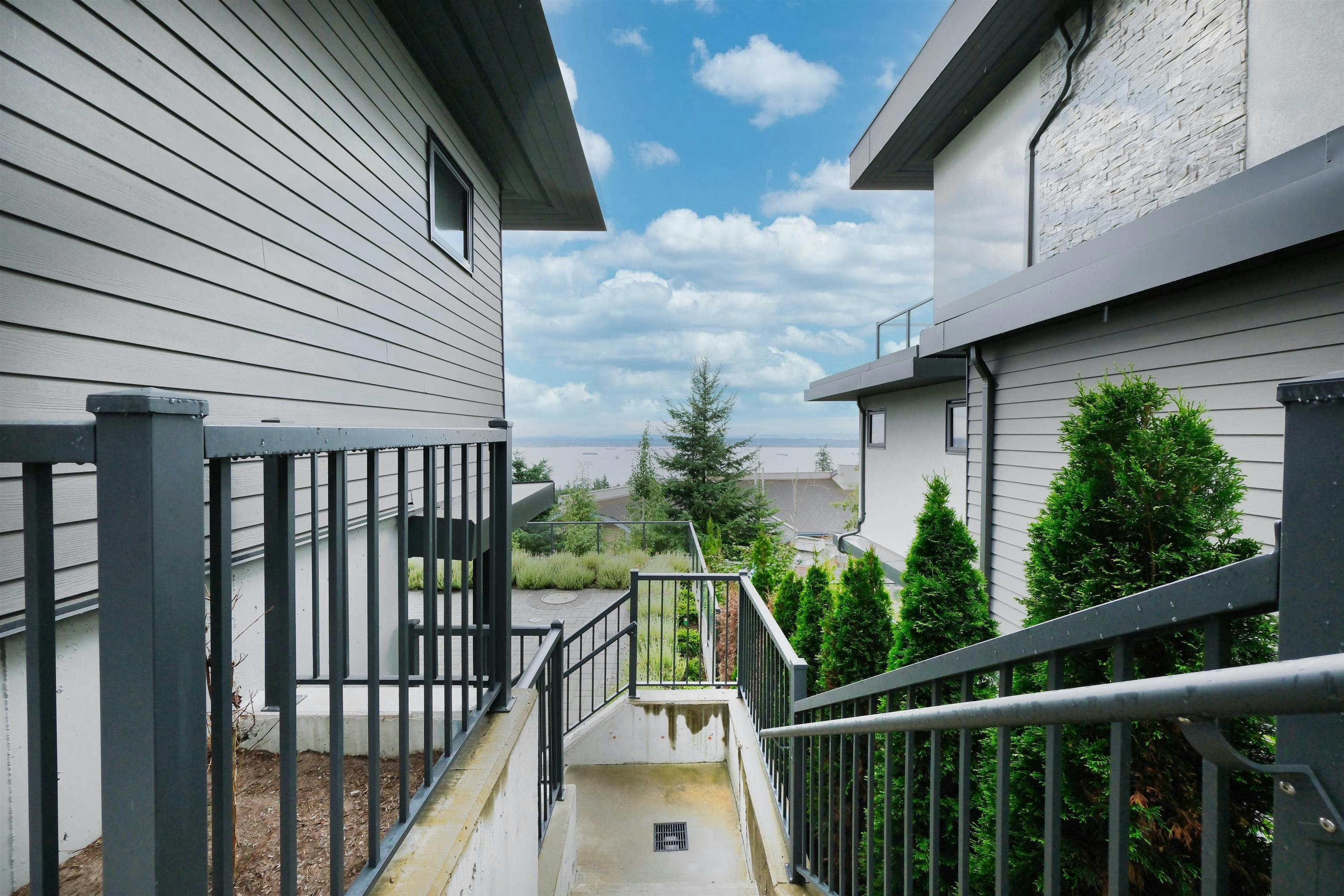 BASEMENT-2836 Rodgers Creek Lane, West Vancouver, BC, V7S 0A7 - 3