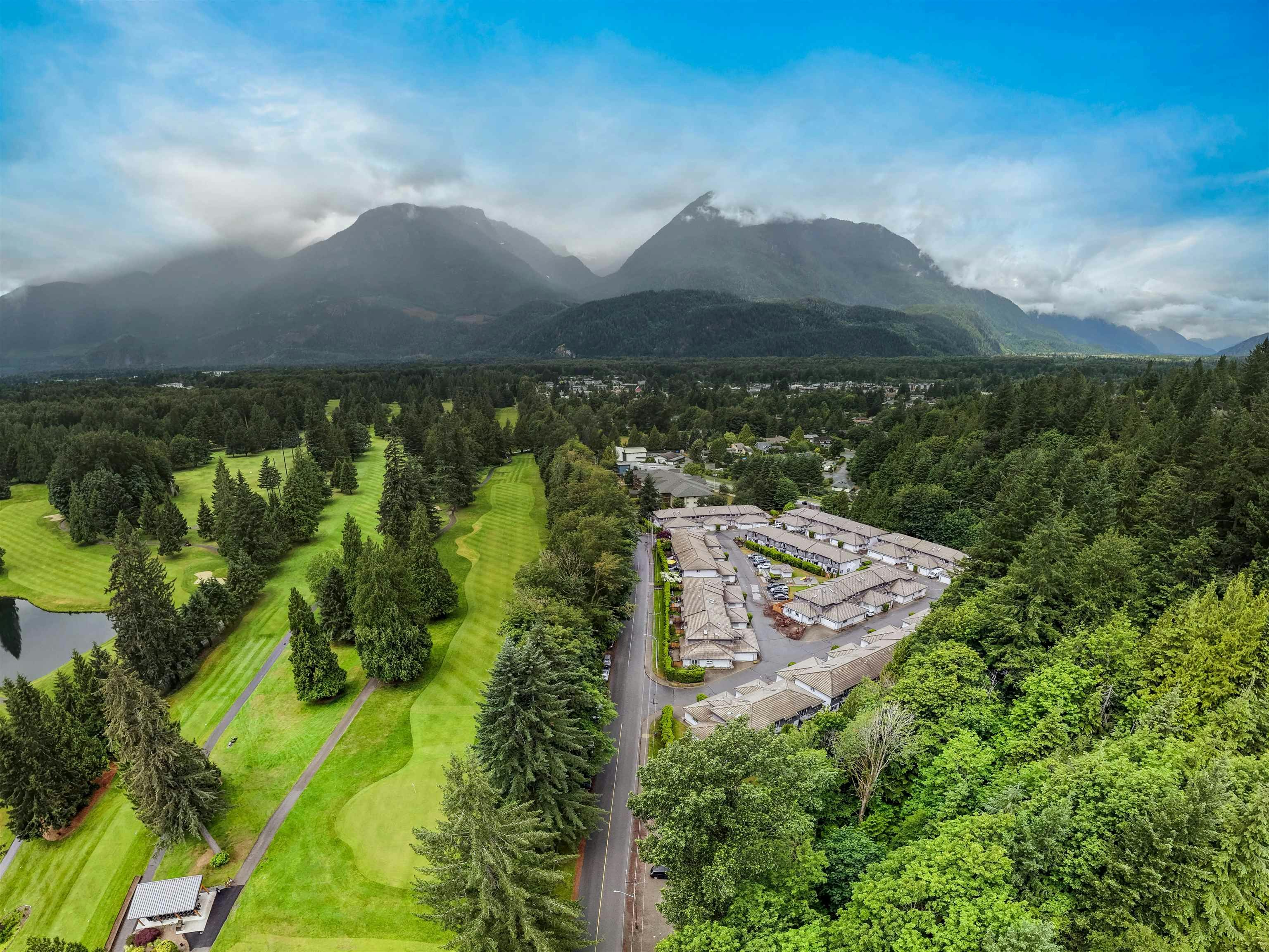 9-2401 Mamquam Road, Squamish, BC, V8B 0H6